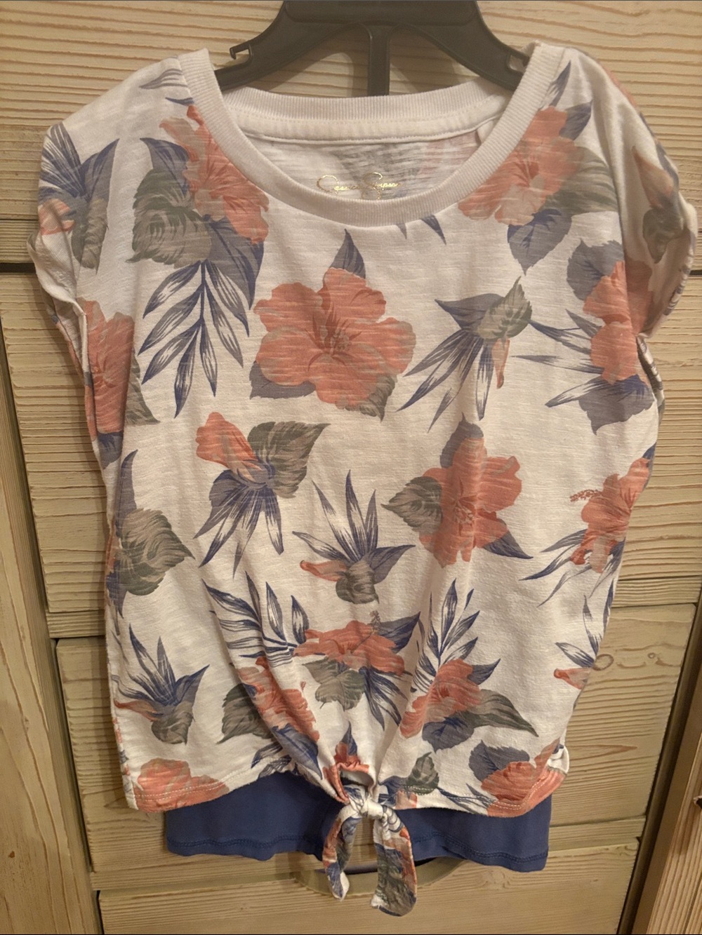 Jessica Simpson White Floral Tie-Front Crop Top with Coral & Blue Accents